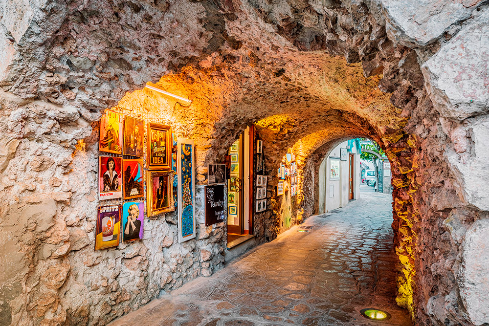 Amalfi Coast art shop